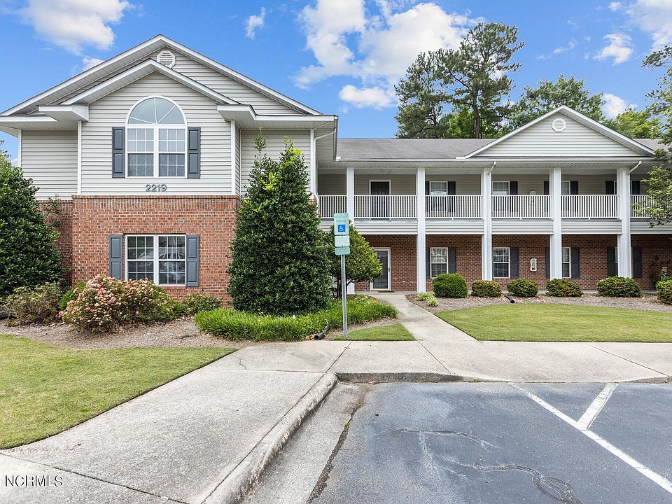 1st image of 2219 Locksley Woods Drive #E