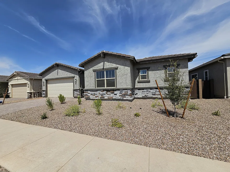 22668 E Starflower Dr