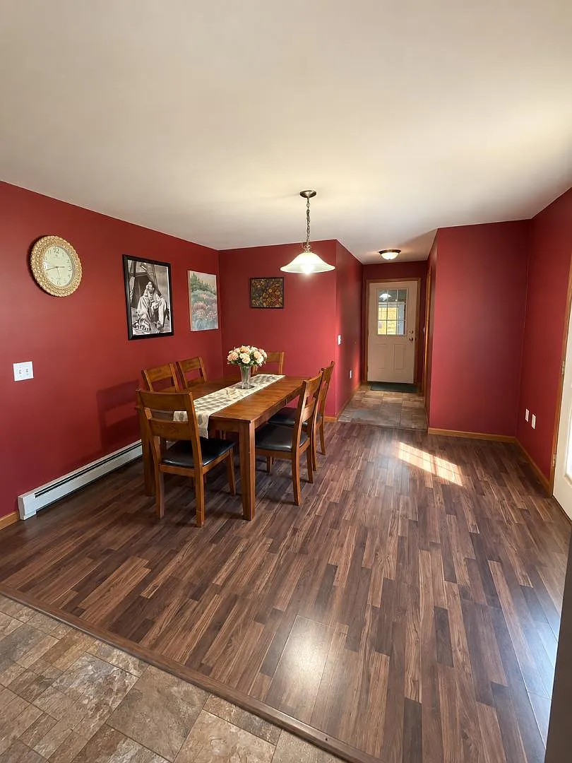 177 Farr Ave — Photo 4
