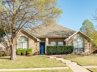 205 Crepe Myrtle Ln, Murphy, TX