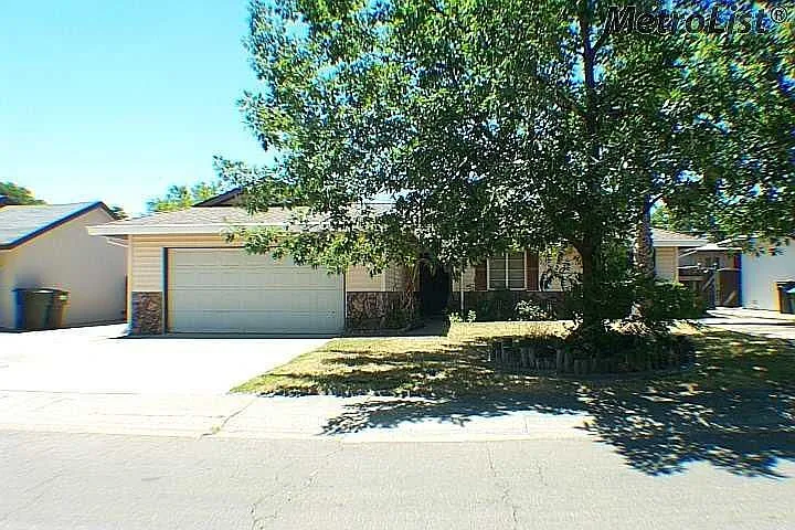6717 Bismarck Dr photo 1