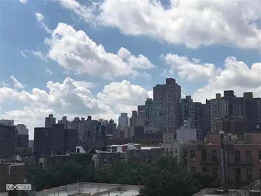 Rented by Corcoran | media 18