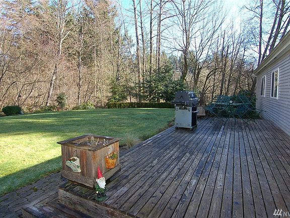 4th image of 13817 Admiralty Way