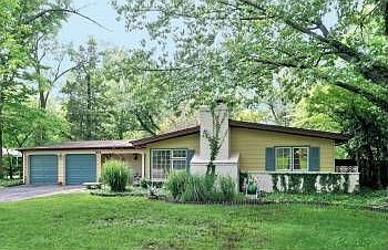 1st image of 804 Greenock Ln