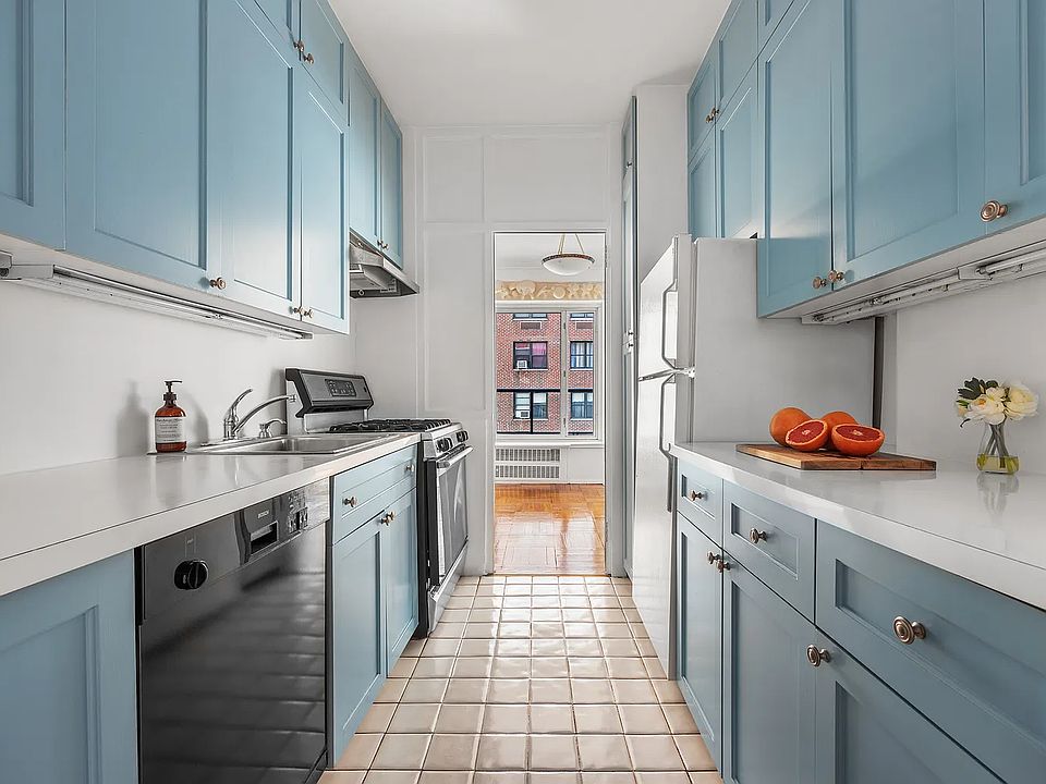 1st image of 36 Sutton Pl S APT 5D