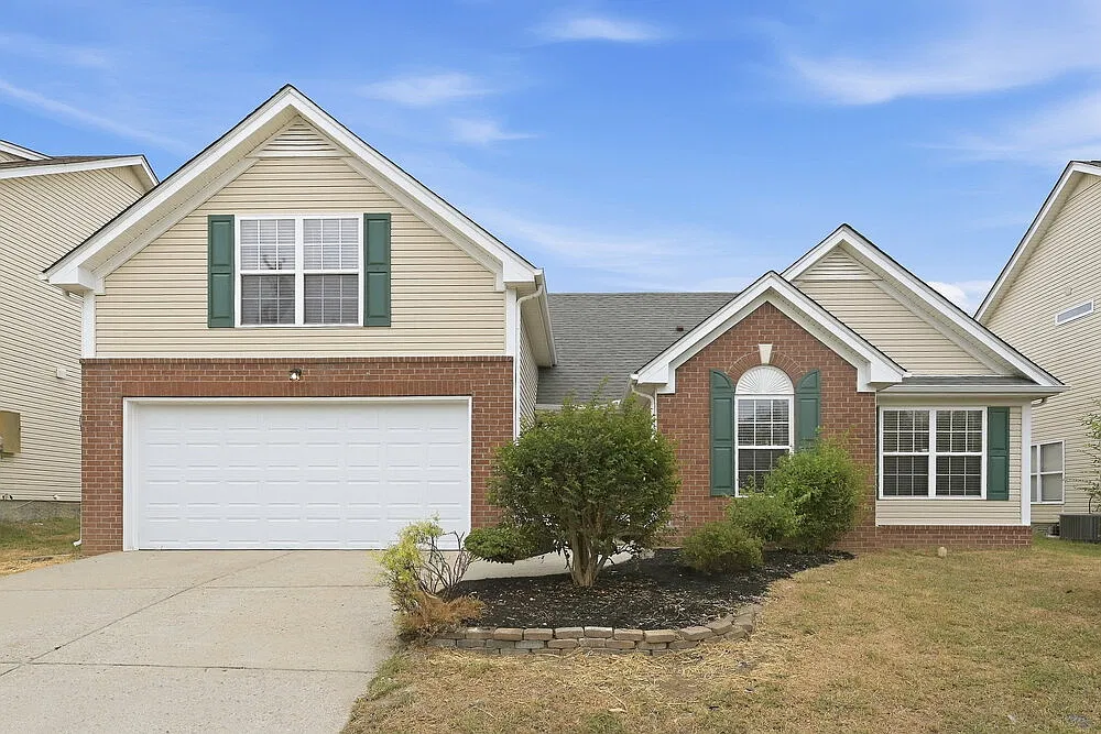 3 bed, 2.0 bath, 1517 sqft, $2,225 — Photo 1