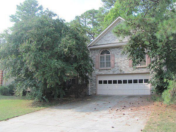 1st image of 1360 Green Oak Cir