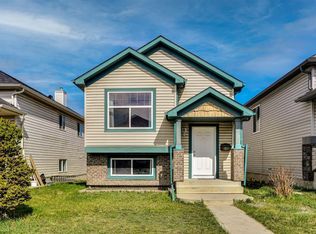 71 SE Saddlemont Rd NE, Calgary, AB T3J 5E4