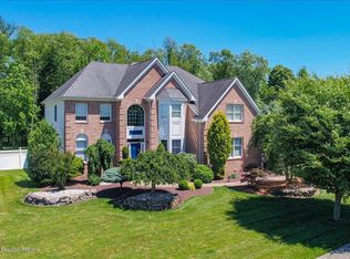 6 Molly Pitcher Rd, Marlboro, NJ 07746