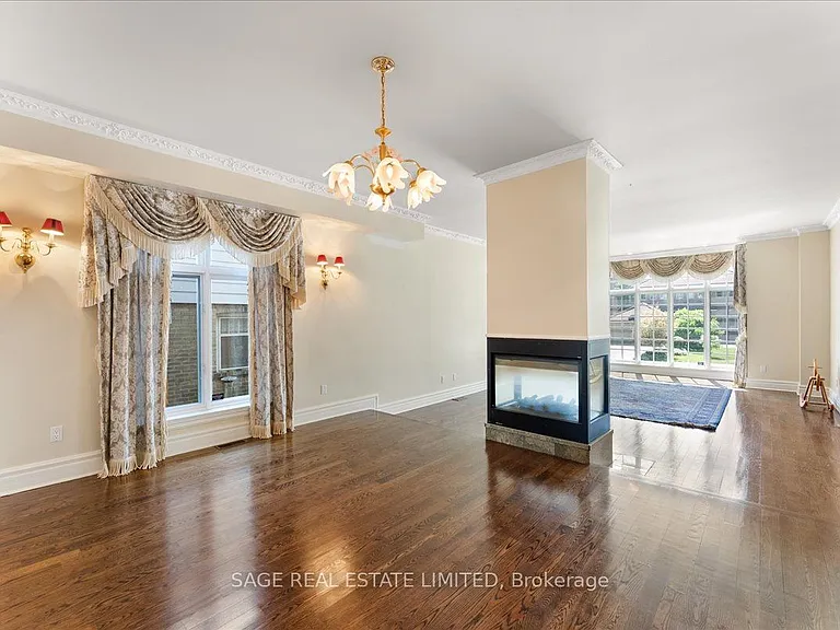 67 Agincourt Dr — Photo 15