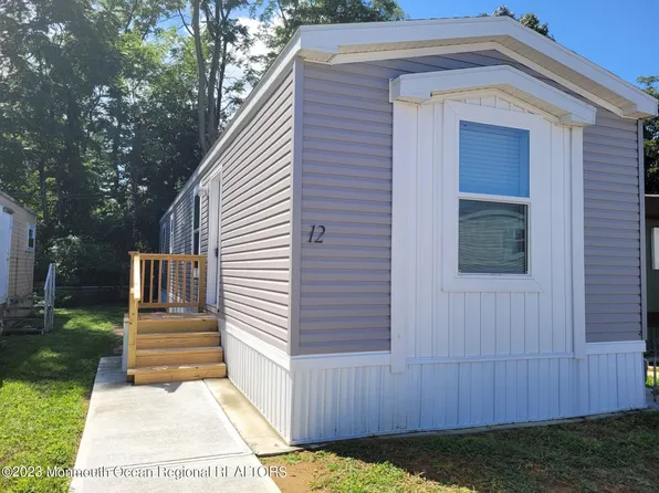 12 John Street, Hazlet, NJ 07734