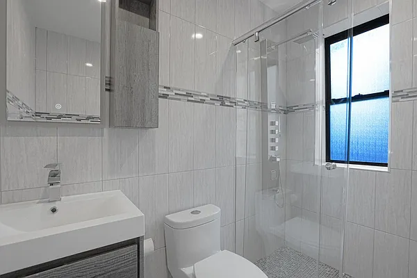 Rented by Avenues Real Estate | media 19