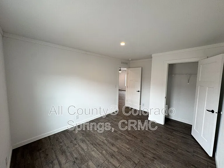 692 E Hahns Peak Ave — Photo 13