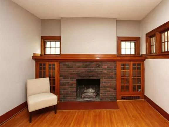 4th image of 2500 B St
