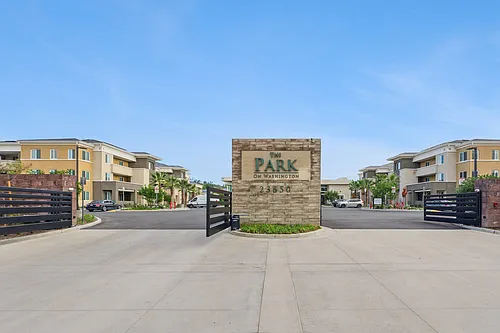 The Park on Washington Photo 1