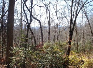 2 Mason Mountain Dr, Franklin, NC 28734