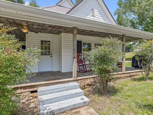489 Town Creek Rd, Benton, TN 37307