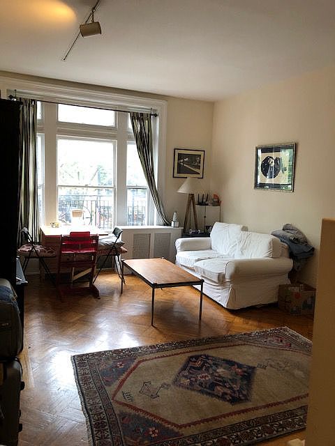 2nd image of 119 Montague St APT 3