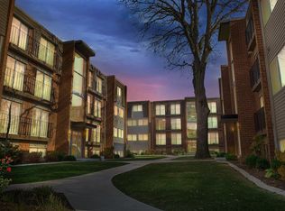 Glen Willows, Peoria, IL 61614