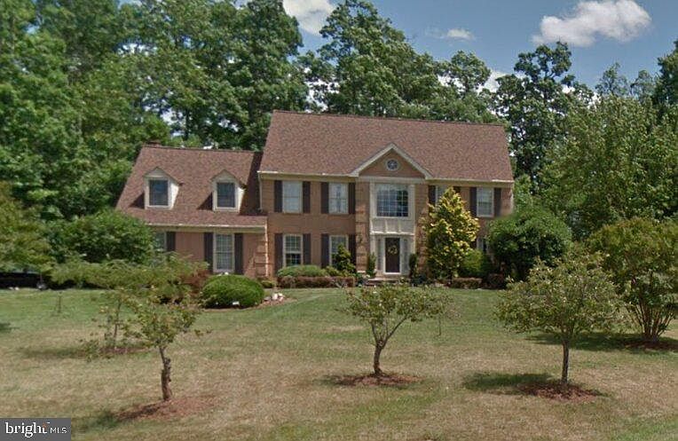 1st image of 7601 Lake Glen Dr