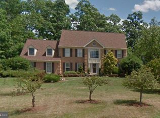 7601 Lake Glen Dr, Glenn Dale, MD 20769