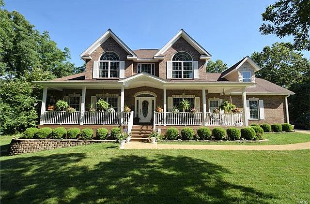 1st image of 122 Fischer Valley Dr