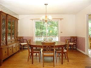 4th image of 177 Wood Dale Dr