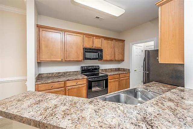 2037 Silvercrest Dr #16-H — Photo 20