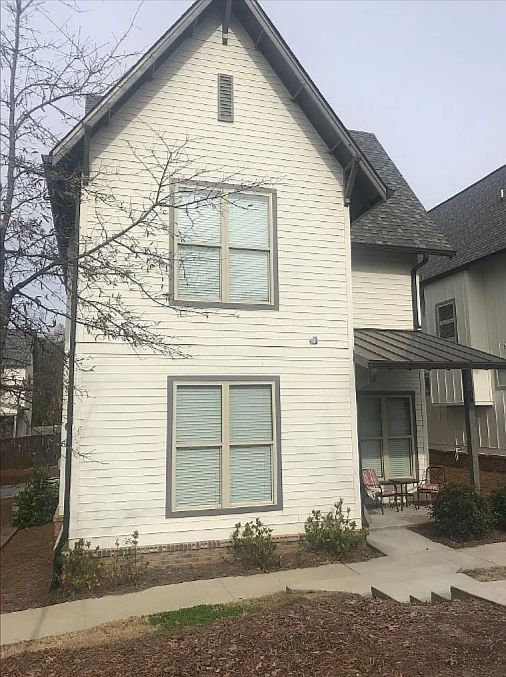 2nd image of 85 Calhoun St #85