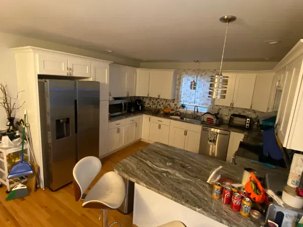 182-184 Rounds Ave, Providence, RI 02907