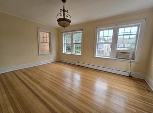 30-62 36th St #2, Astoria, NY 11103