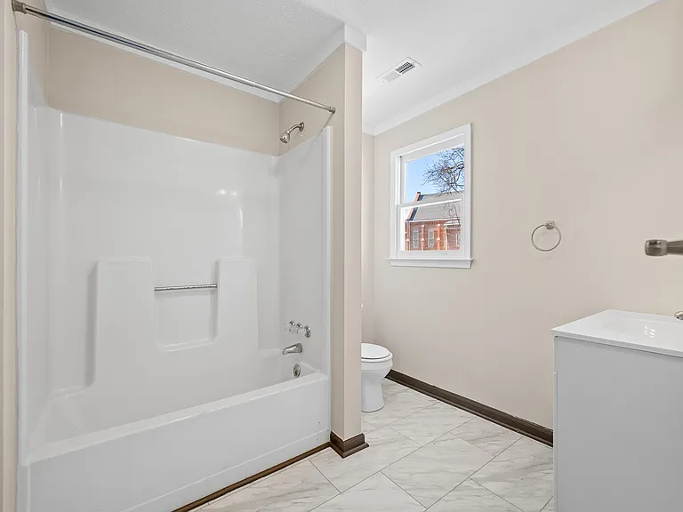 1015 Cabell St — Photo 18