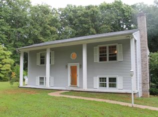 242 Spring Rd, Mineral, VA 23117