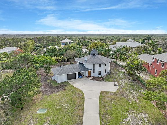 2nd image of 9752 SE Highborne Way