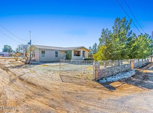 8920 Cliffhanger Ct, Las Cruces, NM 88012