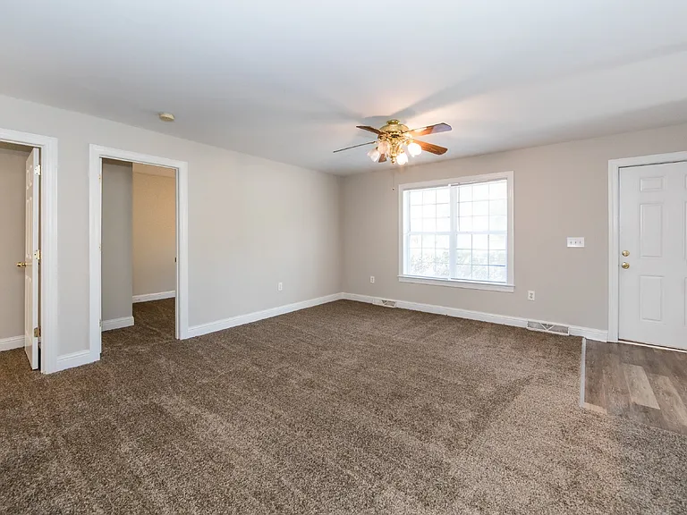 814 King Arthur Dr — Photo 29