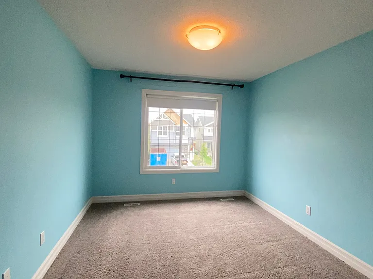 15815 15th Ave SW — Photo 31