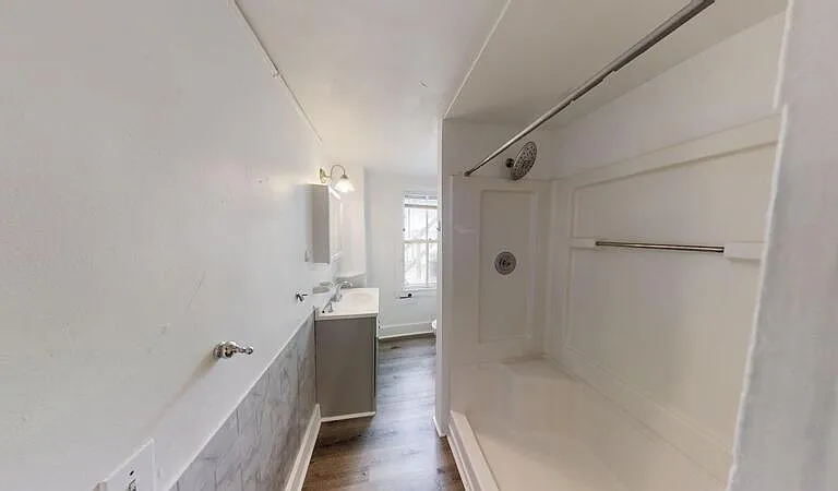 610 Lawrence St #2 — Photo 12