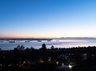 2336 Folkestone Way, West Vancouver, BC V7S 3C8