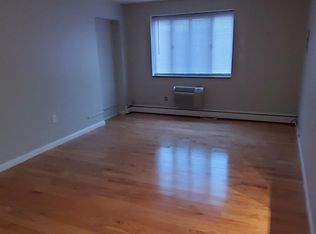 5551 Centre Ave APT 211, Pittsburgh, PA 15232