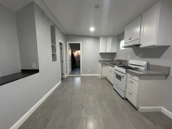 1254 W 41st Pl #1/2, Los Angeles, CA 90037