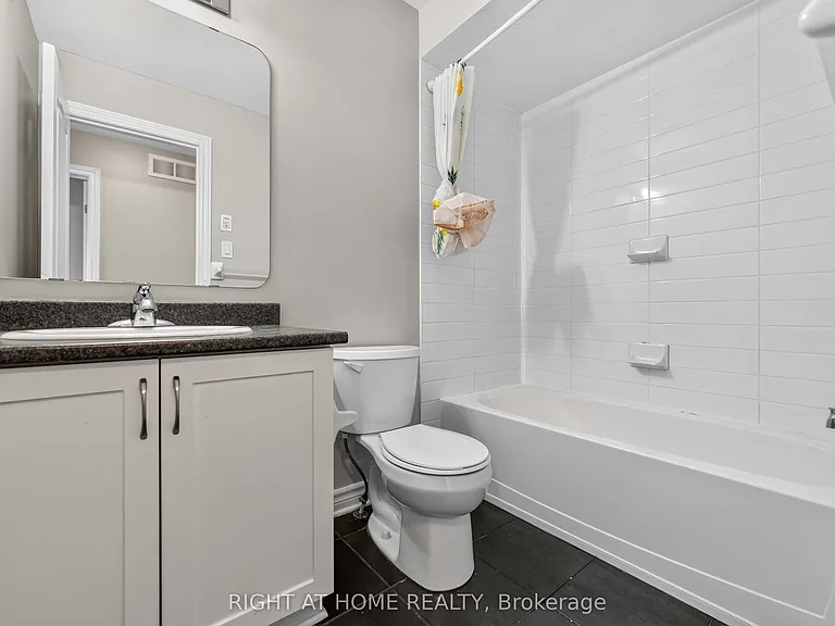 628 Moorpark Ave — Photo 16