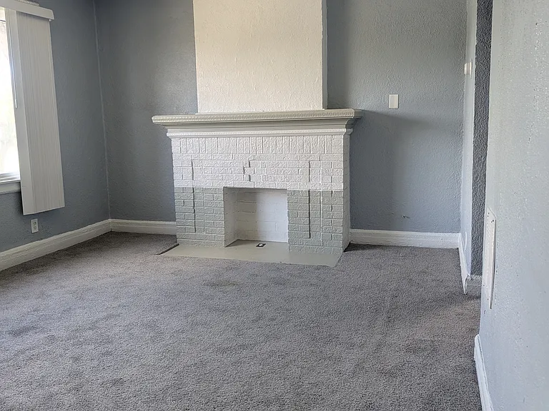 3825 Waverly St #2 — Photo 1