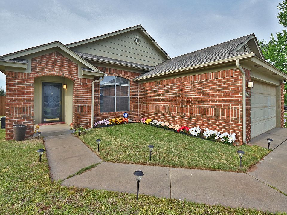1st image of 10645 NW 36th Pl