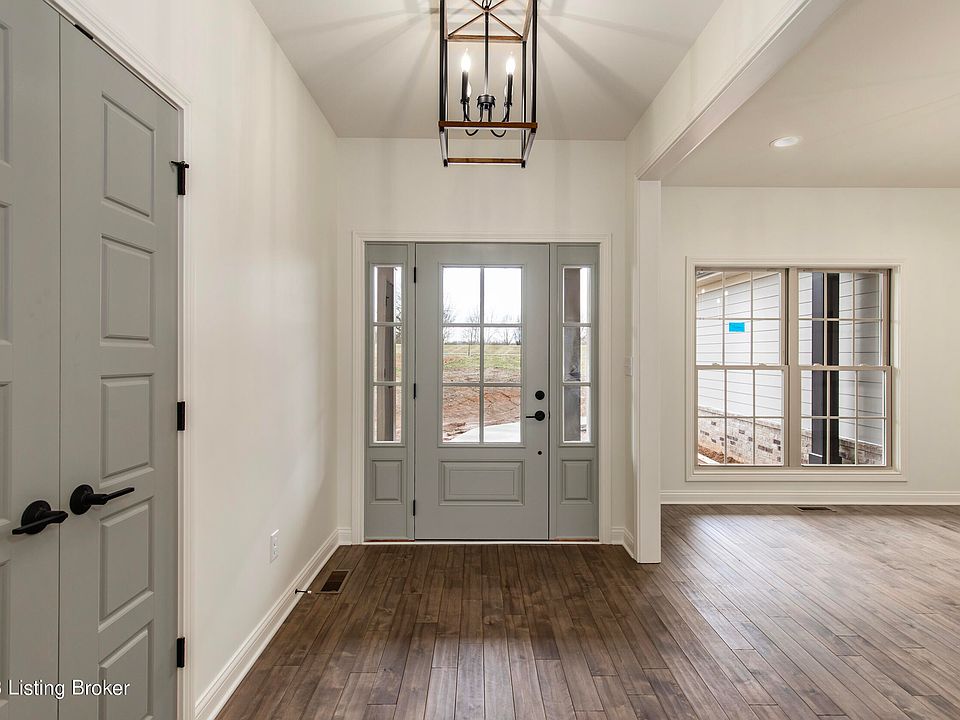 2105 Clarke Pointe Dr, Crestwood, KY 40014 Zillow