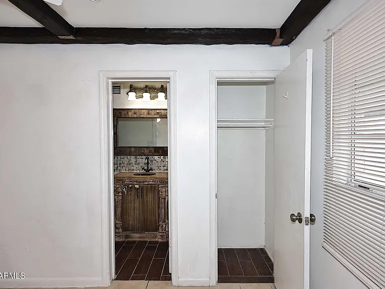 8806 N 30th Ave — Photo 27