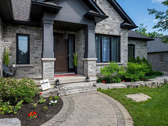 2nd image of 8 Lloyd Cook Dr W