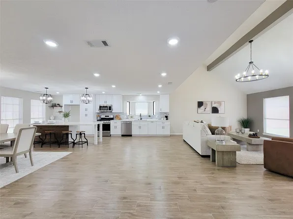 17502 Glenmark Dr, Houston, TX 77084