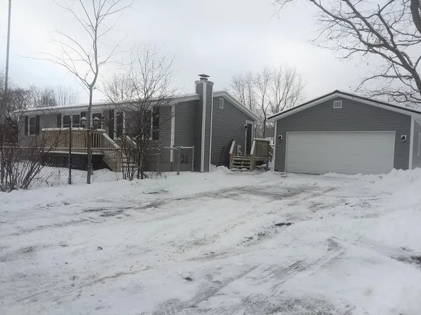 19 Santor Ln, Keeseville, NY 12944