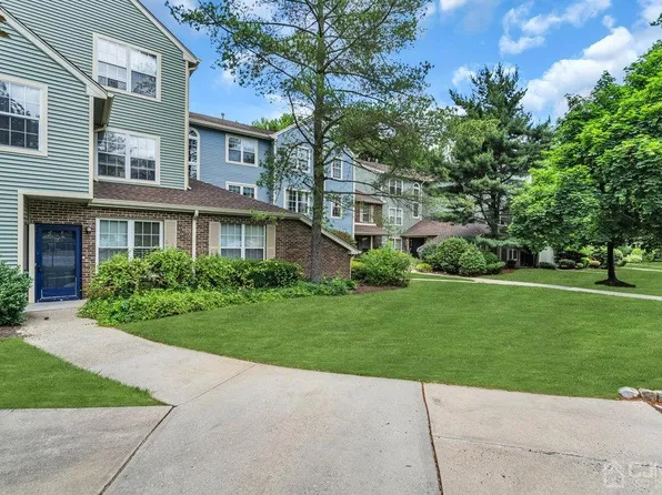 7333 Elm Ct, Monmouth Junction, NJ 08852